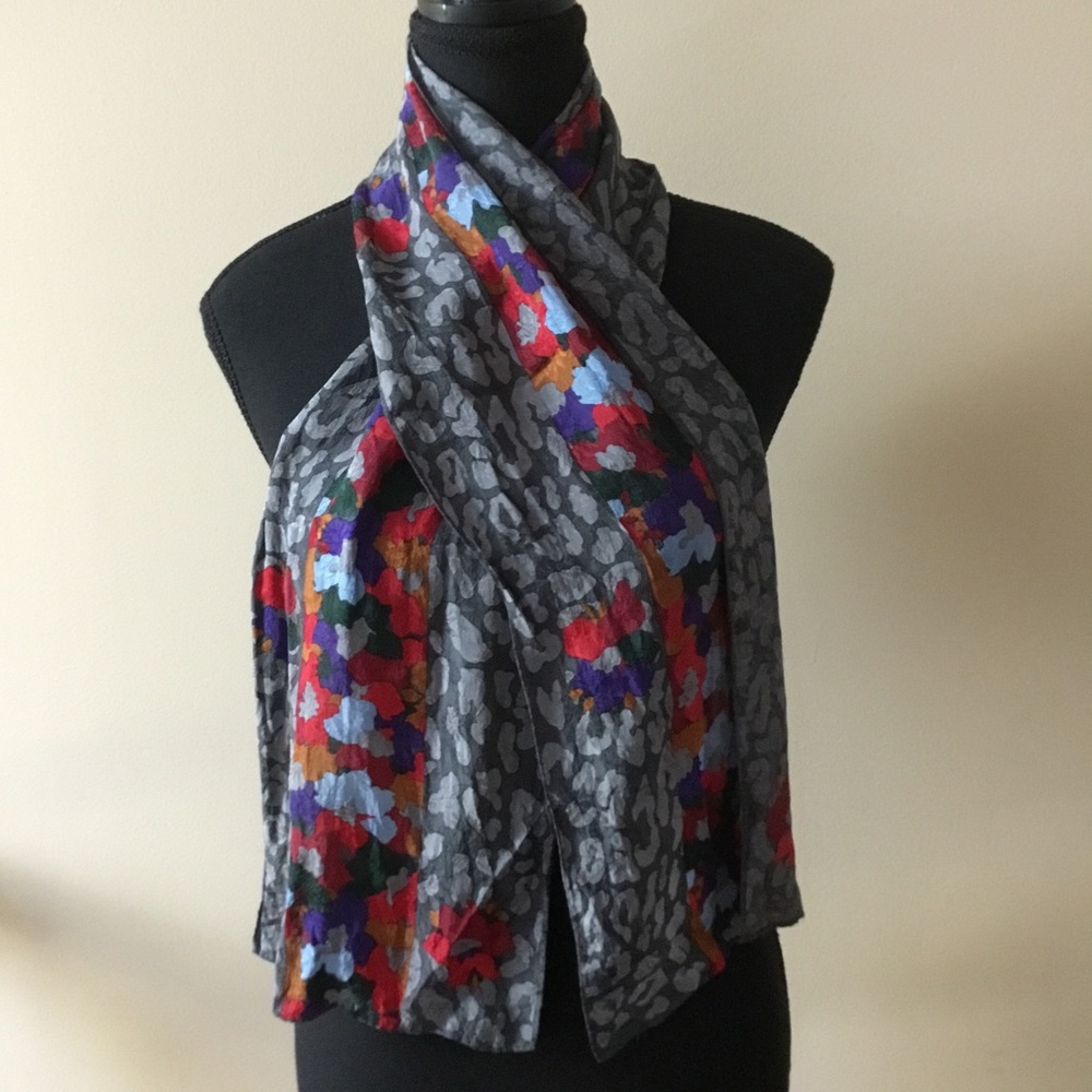 Albert Nipon Vintage Silk Floral Abstract Geometric Grey Red Oblong Scarf